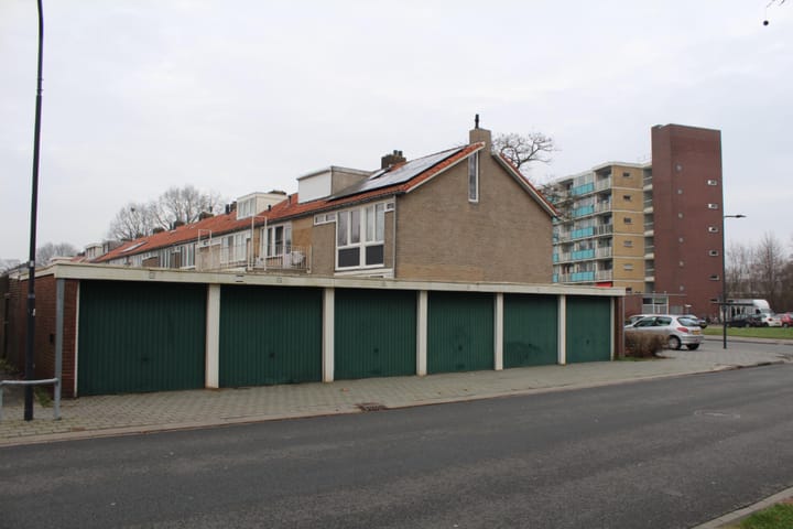Foto 3 van Koele Mei