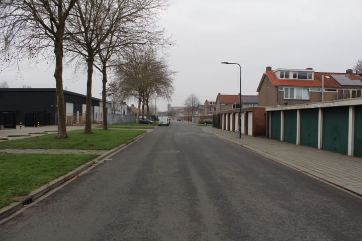 Foto 4 van Koele Mei