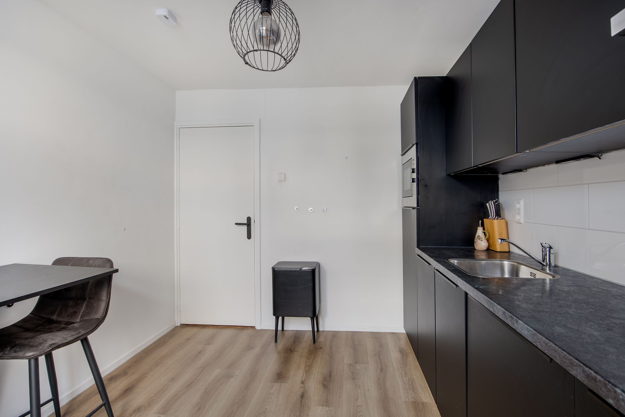 Spacious and Light Double Upper House with Roof Terrace in the Heart of Leiden — 12