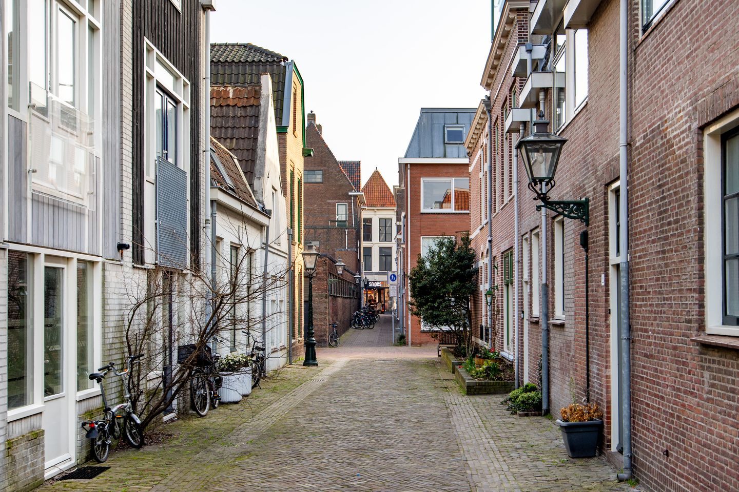 Spacious and Light Double Upper House with Roof Terrace in the Heart of Leiden — 24