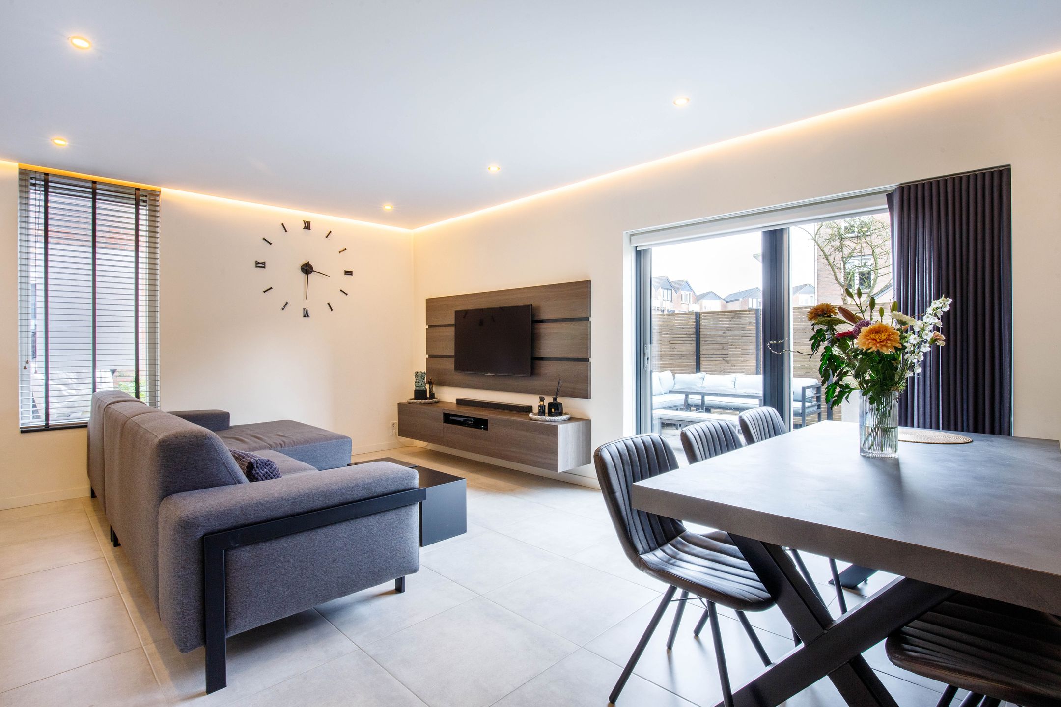 Buying a house in The Netherlands., Goudmos 98