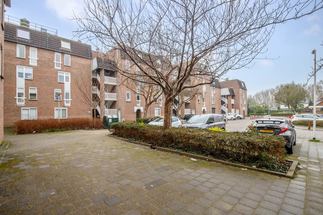 Move-in Ready Maisonette with Garden in Nieuwerkerk aan den IJssel — 32