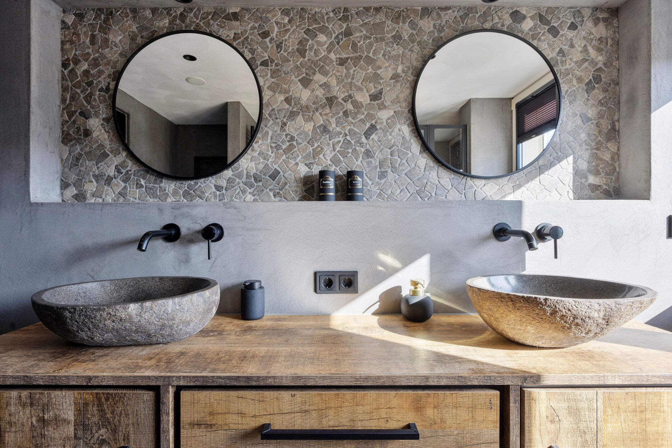 Foto 30 van Valkenierstraat 189