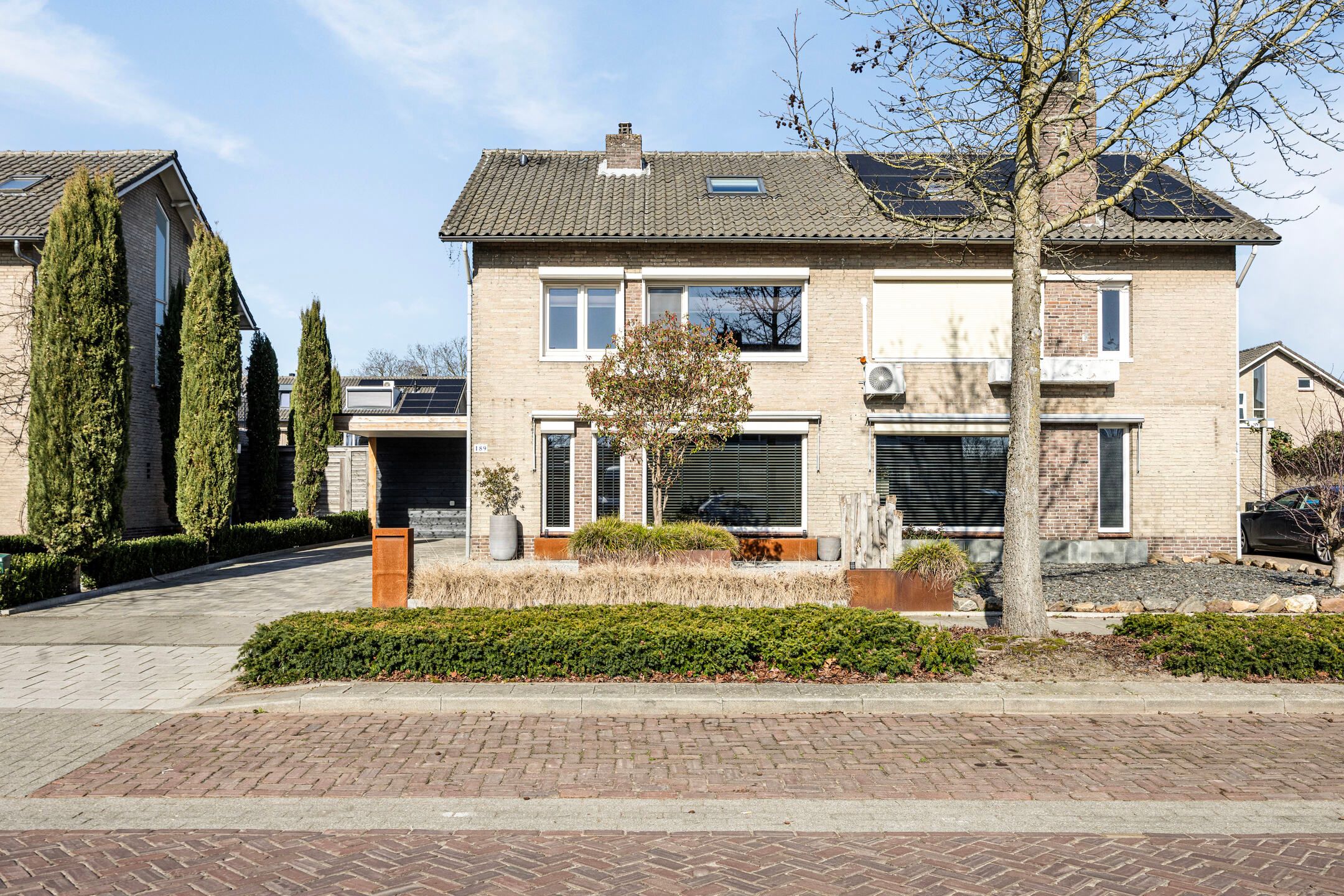 Foto 51 van Valkenierstraat 189