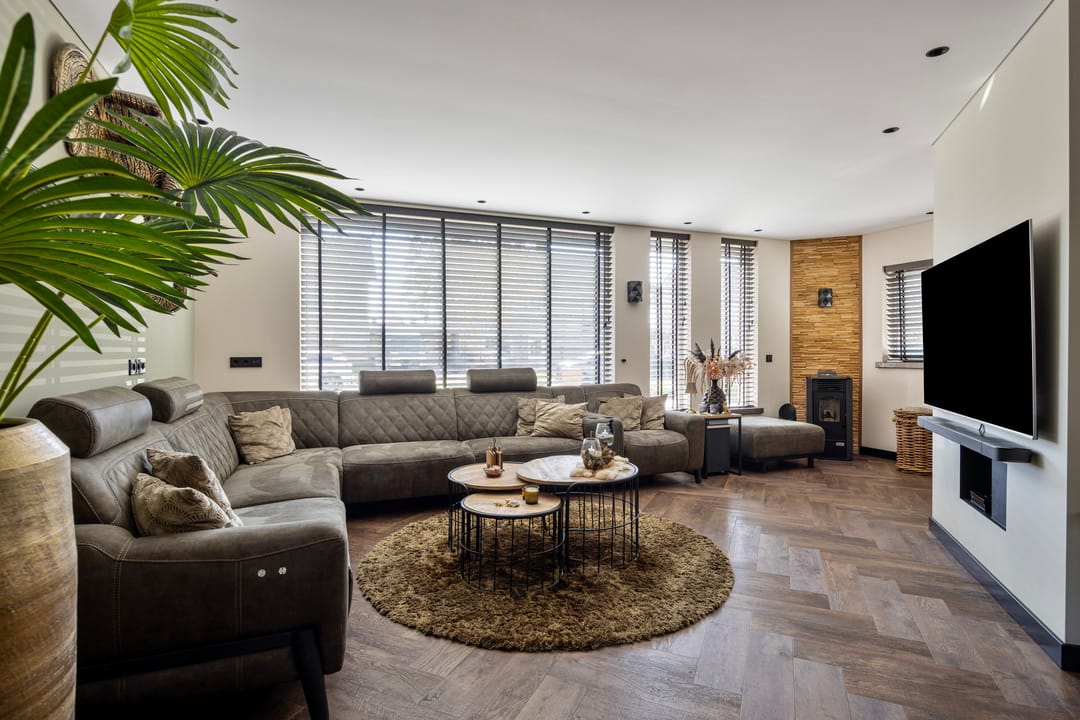 Foto 8 van Valkenierstraat 189