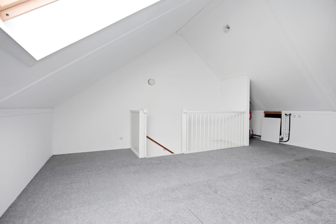 Modern Energy-Efficient Townhouse with Solar Panels in Venlo — 36
