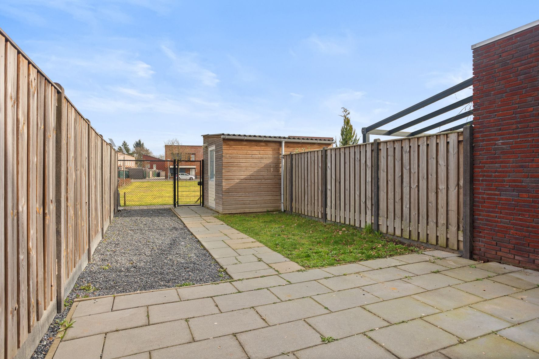 Modern Energy-Efficient Townhouse with Solar Panels in Venlo — 39