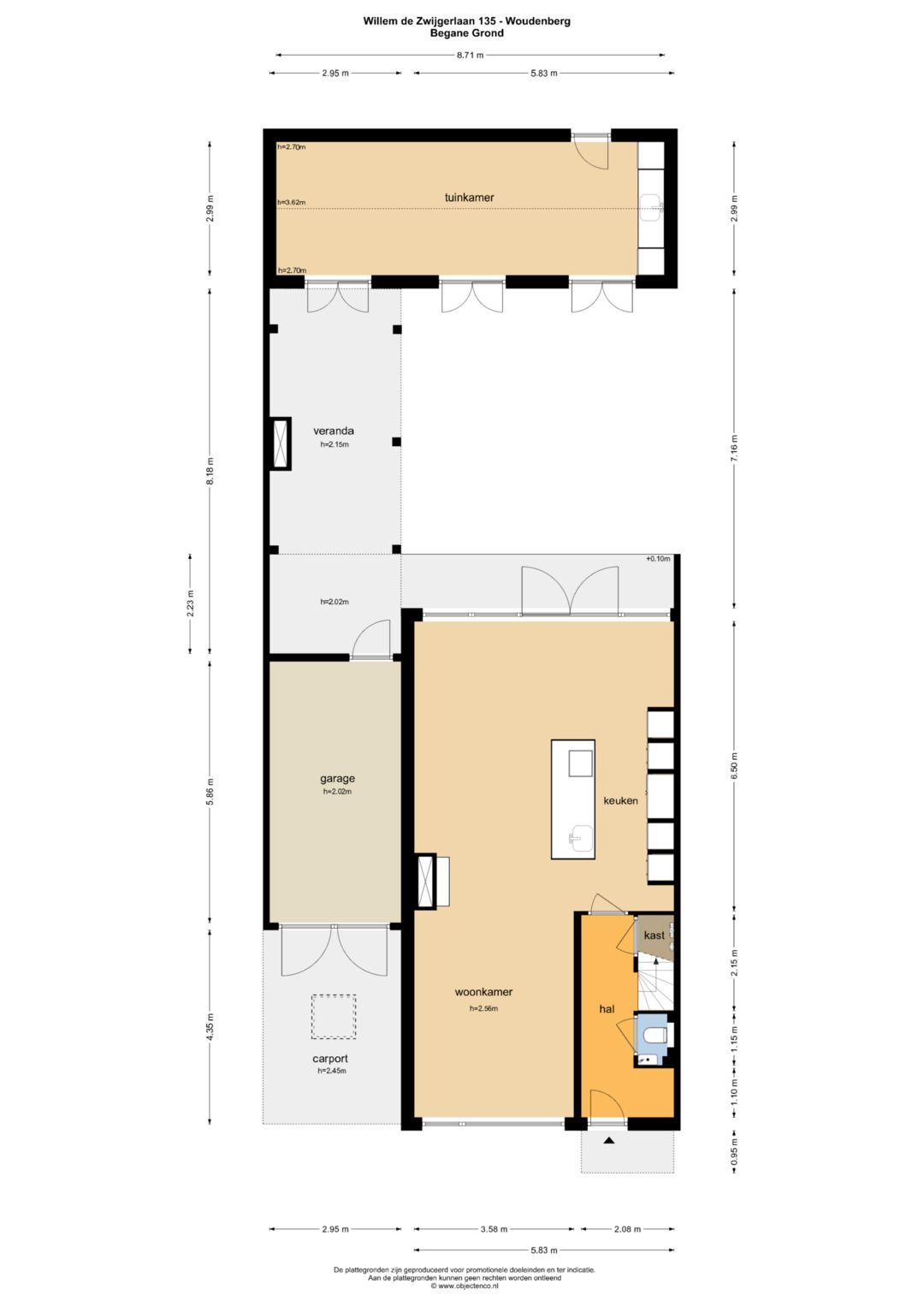 Modern corner house with luxury finish and multifunctional workspace — 53