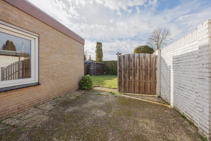 Photo 4 of Mezenhof 3