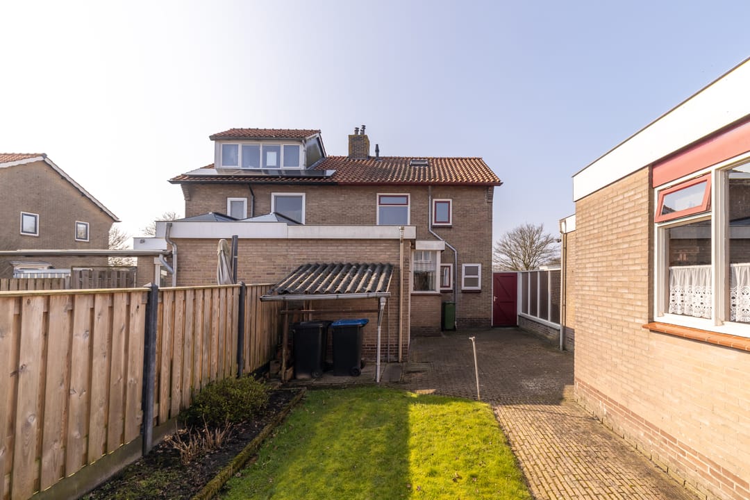 Photo 28 of Yndyksterleane 1