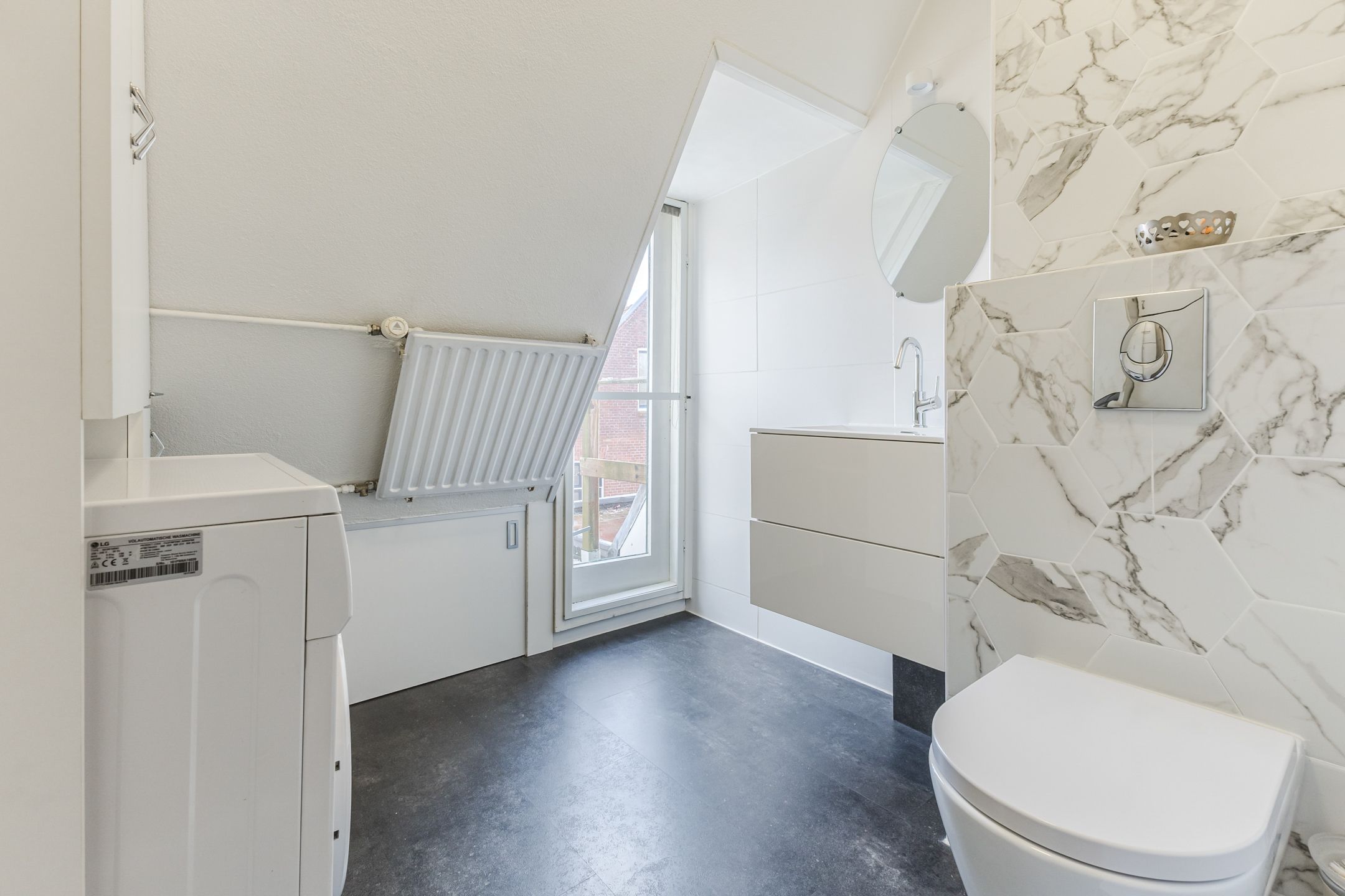 Foto 33 van Sint Liduinaplein 4-A