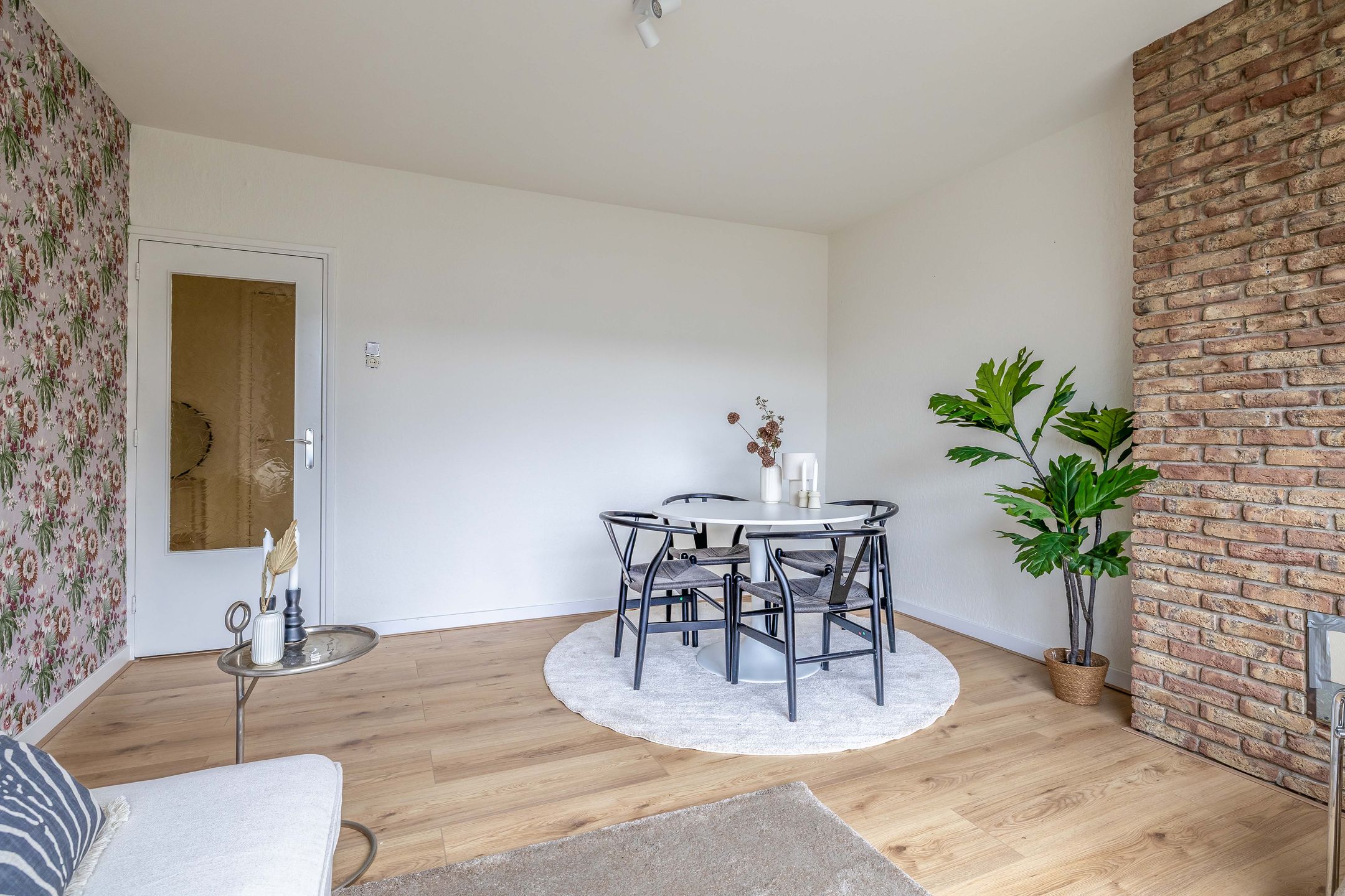 Foto 12 van Warmoeziersstraat 37