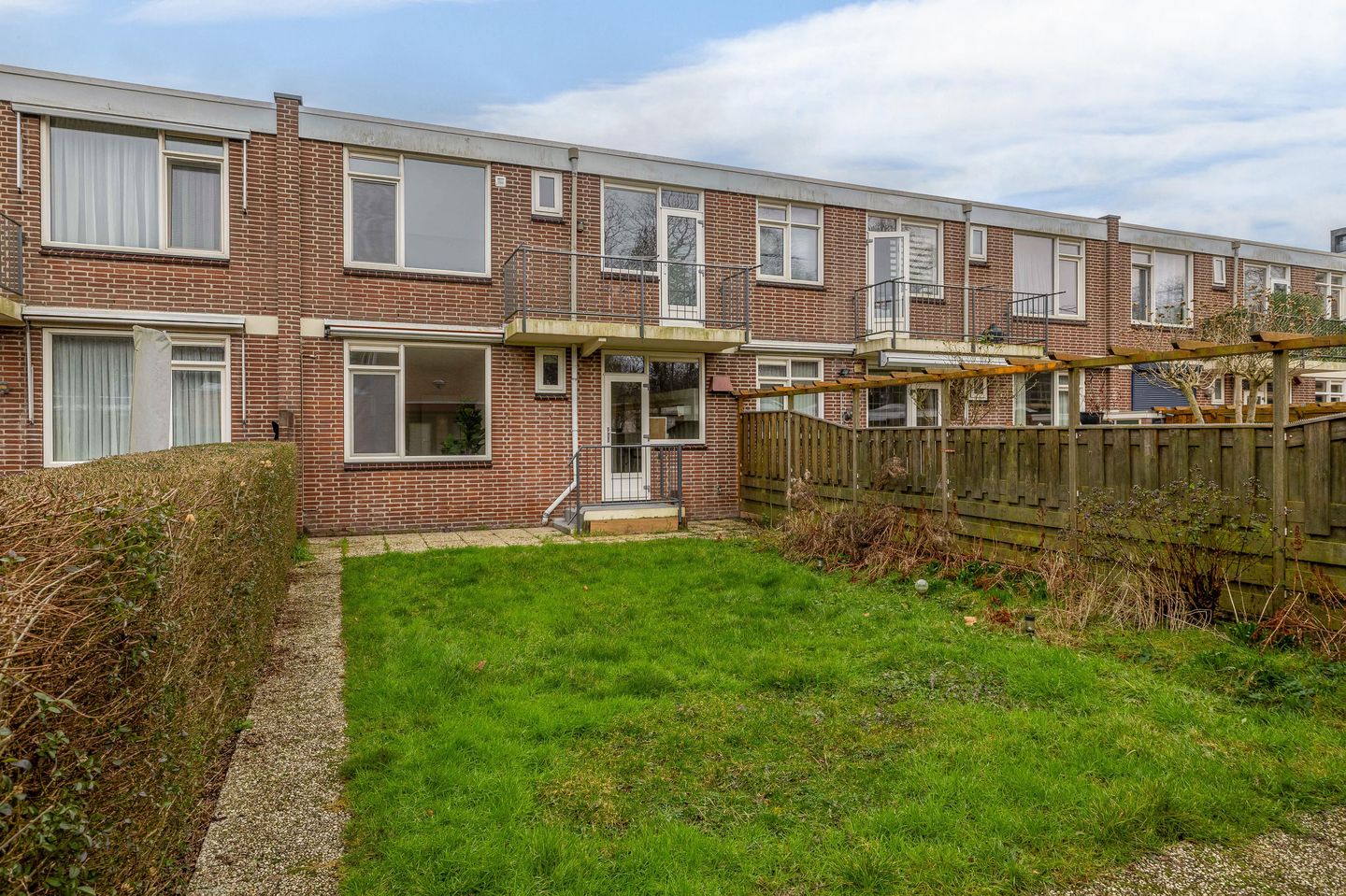 Foto 19 van Warmoeziersstraat 37