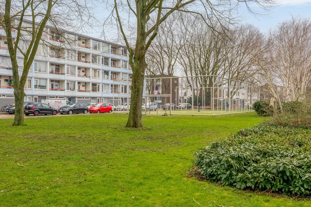 Foto 23 van Warmoeziersstraat 31