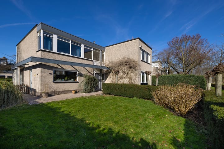 Johannes Voorhoevestraat 54