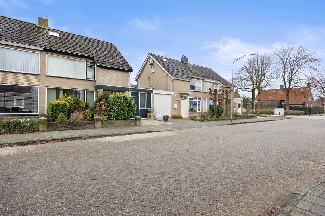 Photo 28 of Bizetlaan 6