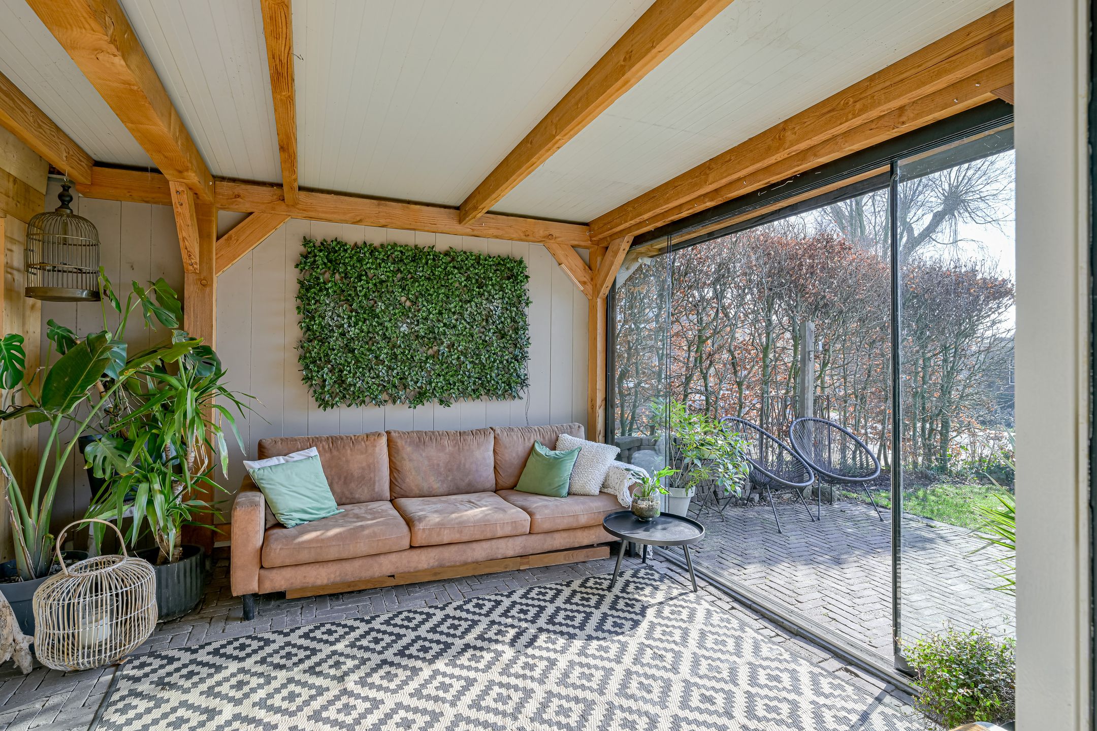 Foto 12 van Oostwouder Dorpsstraat 43