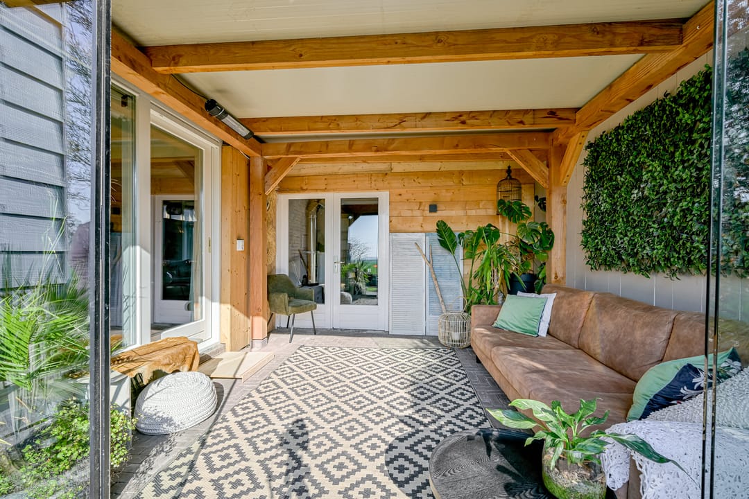 Foto 13 van Oostwouder Dorpsstraat 43