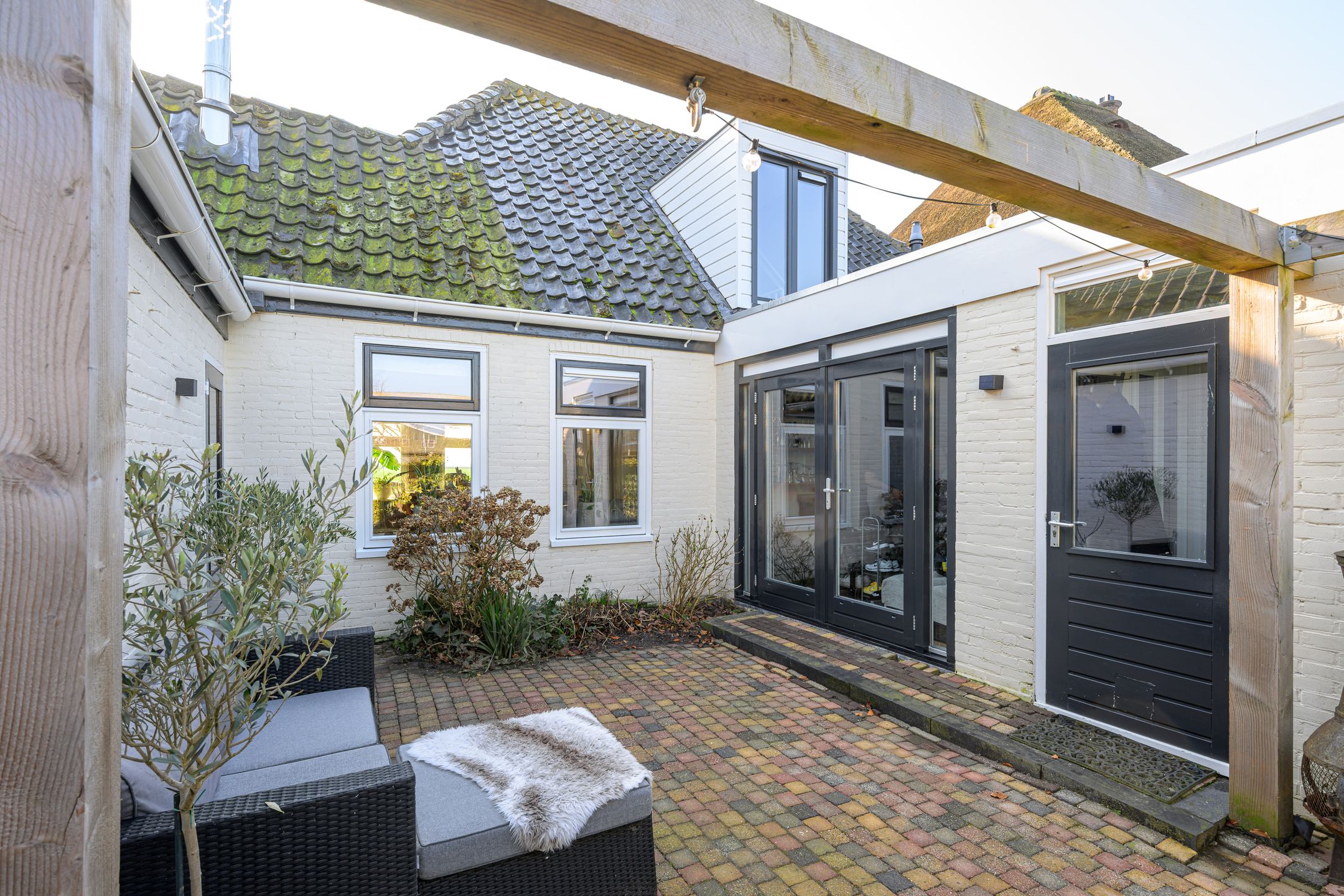 Foto 42 van Oostwouder Dorpsstraat 43