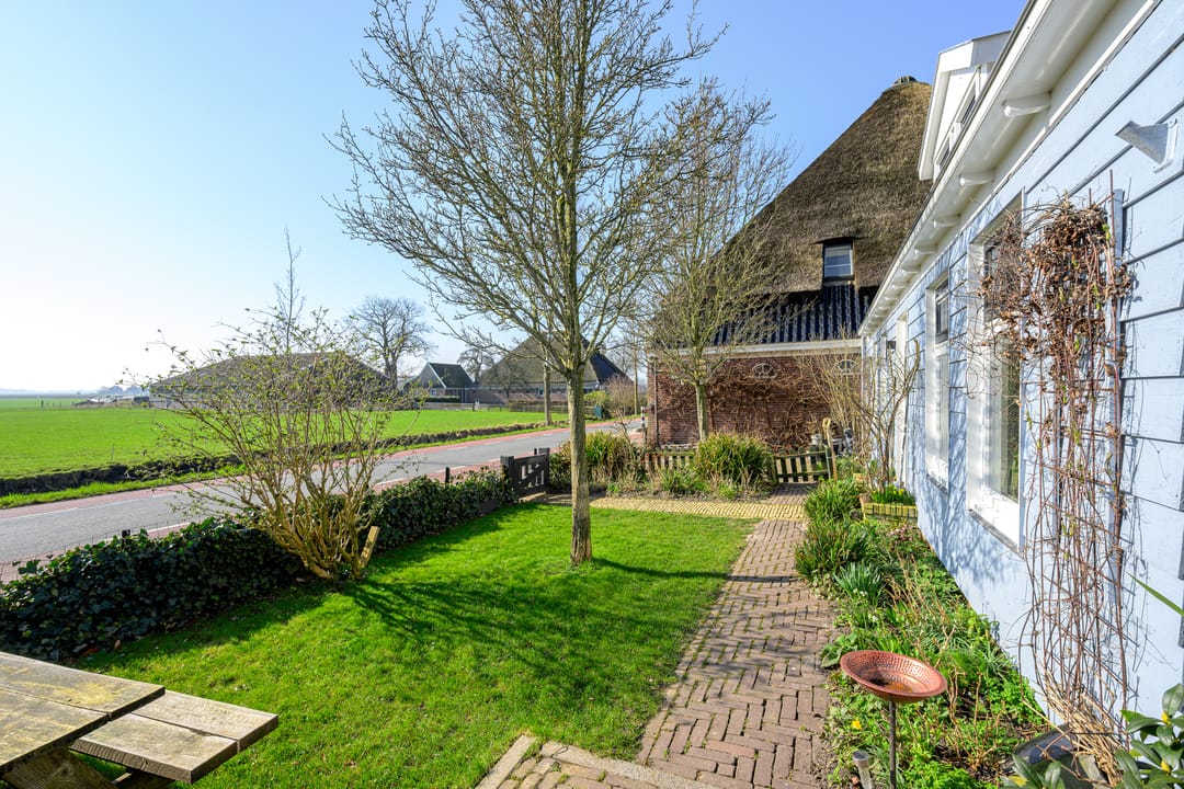 Foto 46 van Oostwouder Dorpsstraat 43