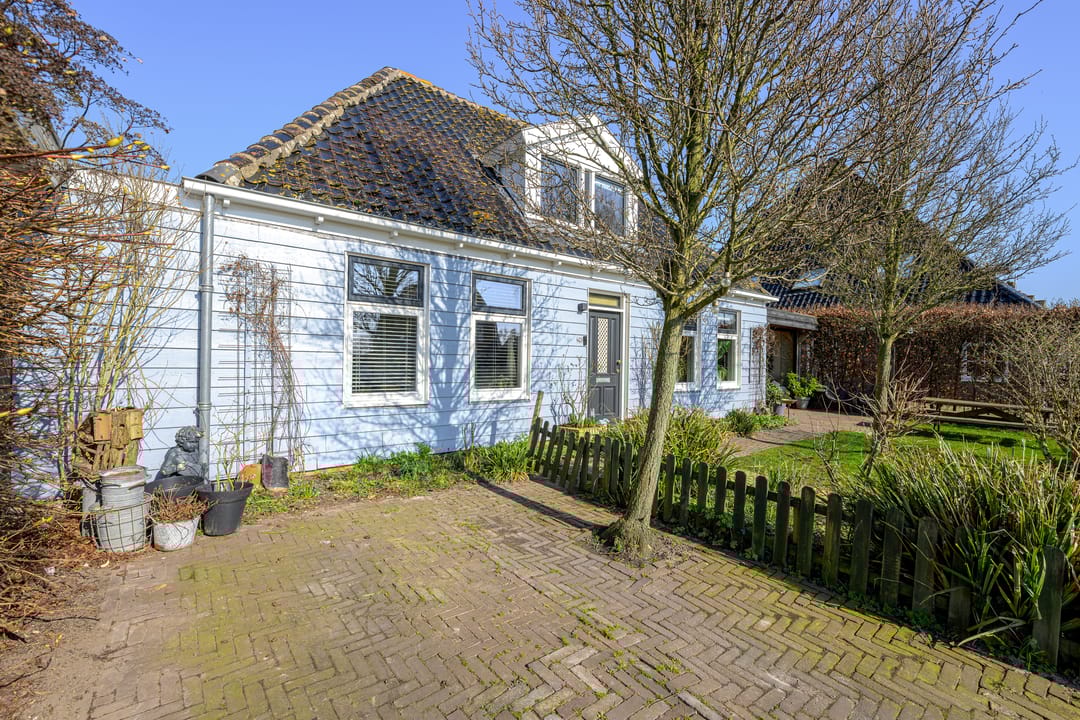 Foto 47 van Oostwouder Dorpsstraat 43