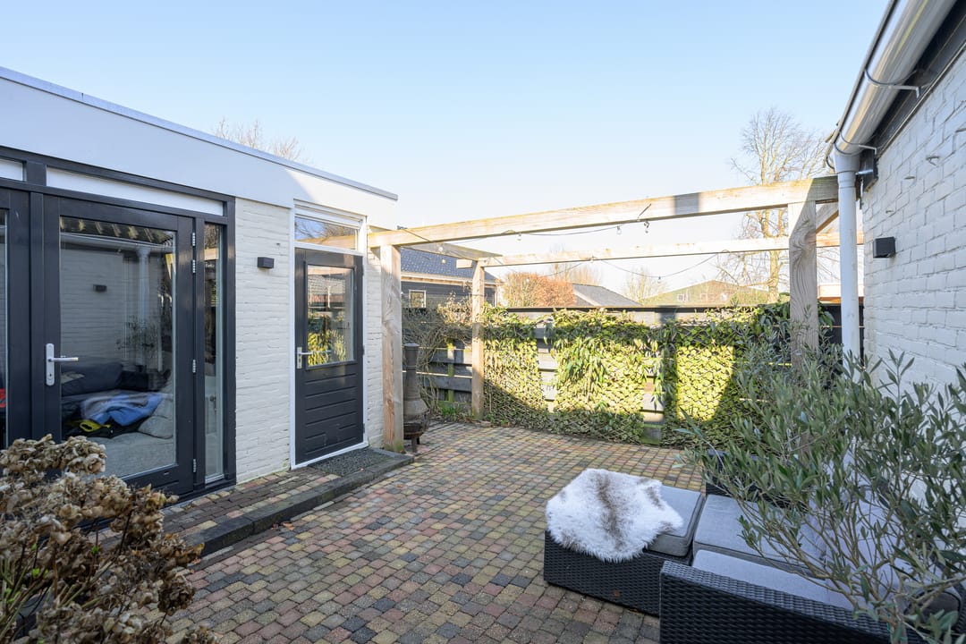 Foto 43 van Oostwouder Dorpsstraat 43