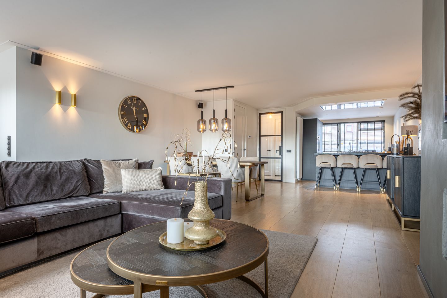 Foto 4 van Amfibieplein 7