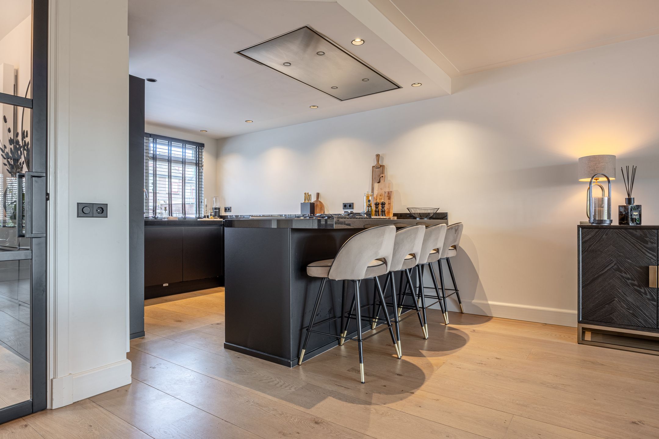 Foto 12 van Amfibieplein 7