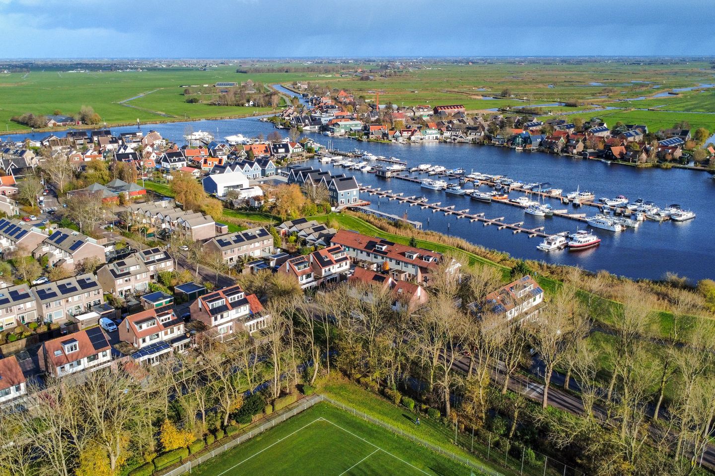 Foto 49 van Amfibieplein 7