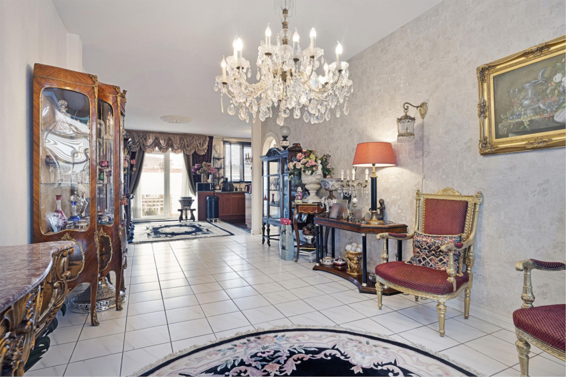 Apartment in 's-Gravenhage, Transvaalkwartier, Centrum - More
