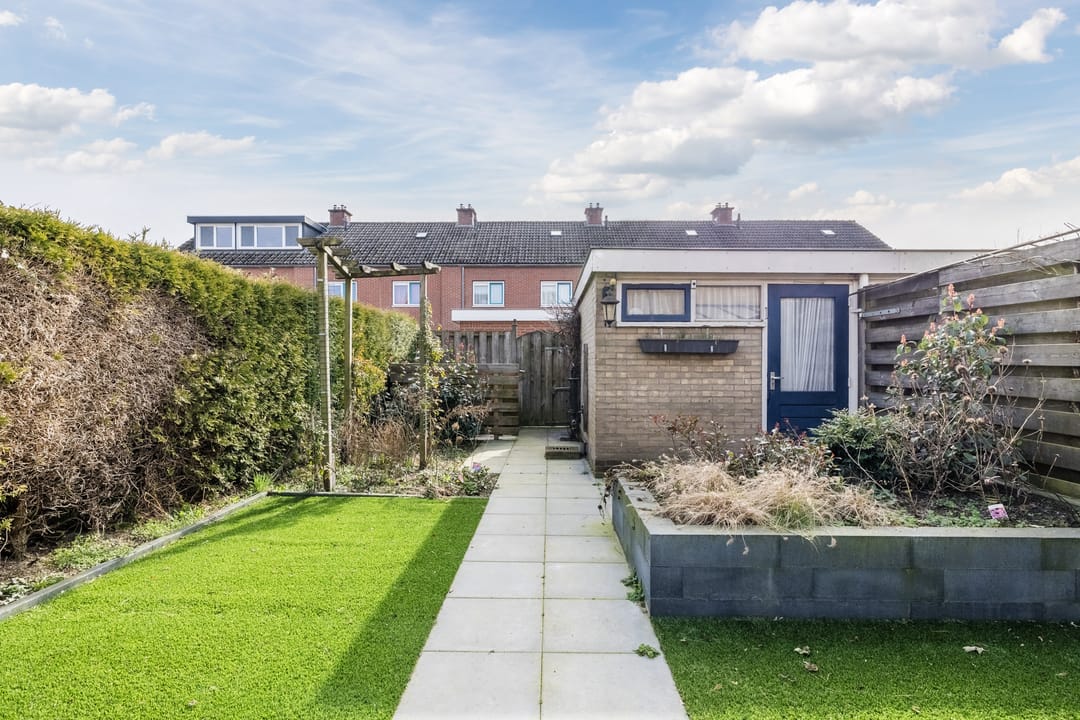 Photo 37 of Goudenregenstraat 33