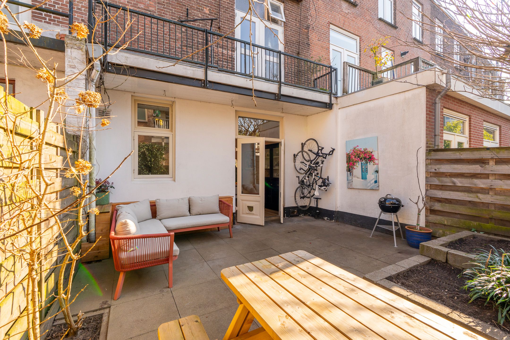 Foto 24 van Douwes Dekkerstraat 34