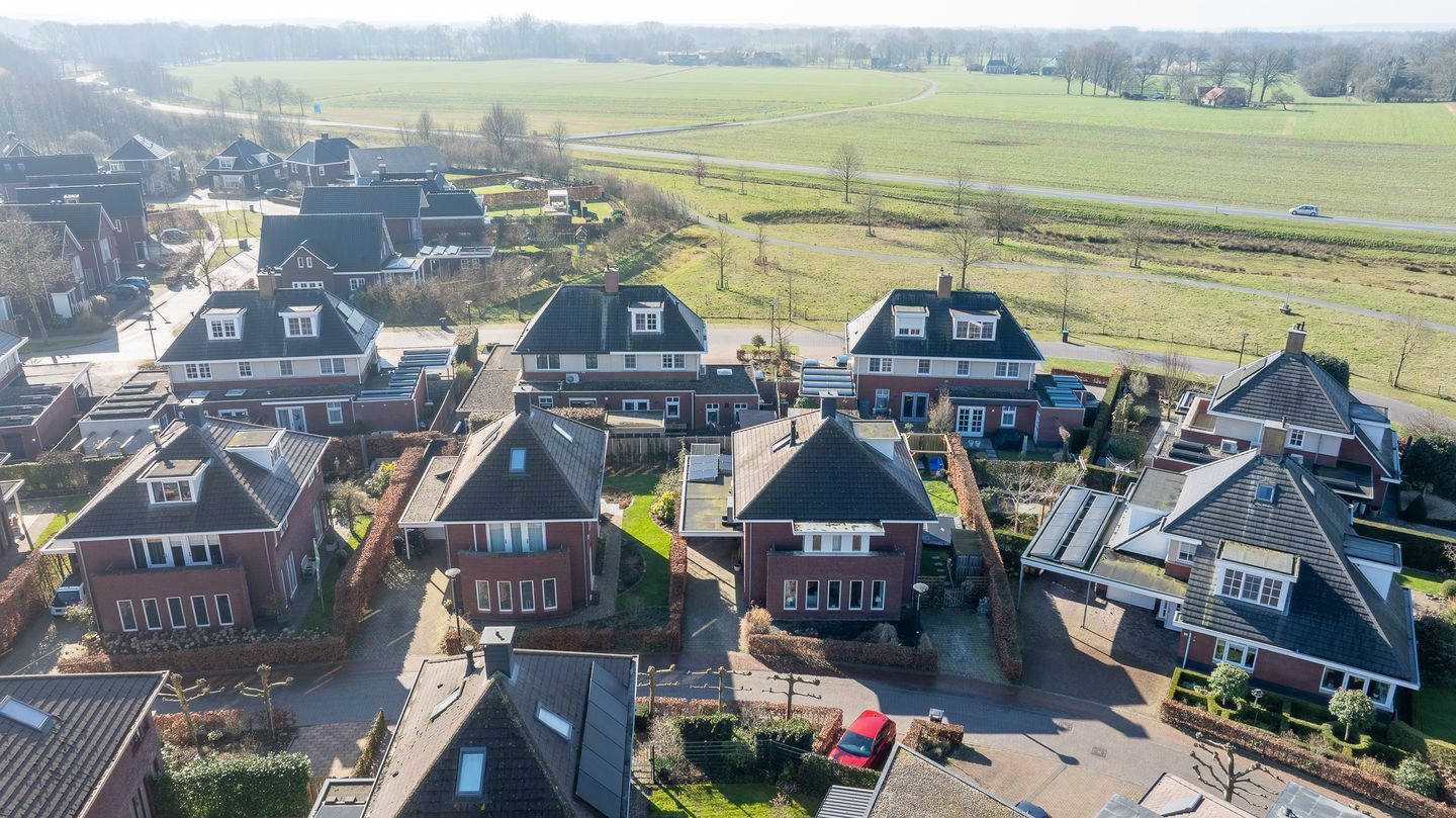 Foto 40 van de Biezenbusse 12