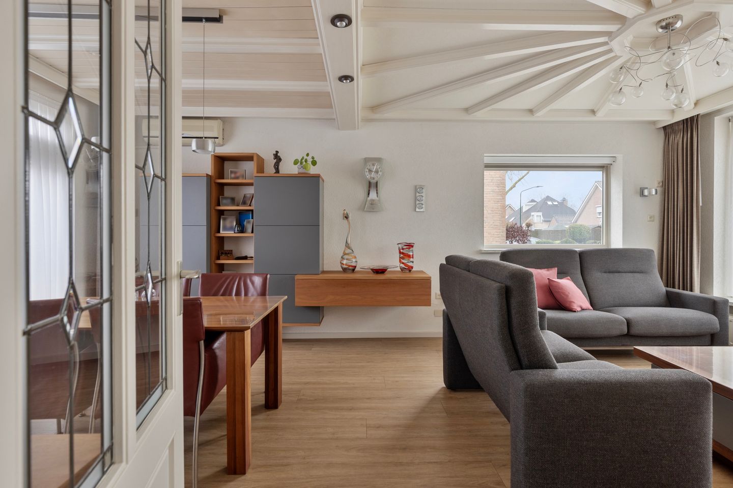 Foto 14 van Julianastraat 15