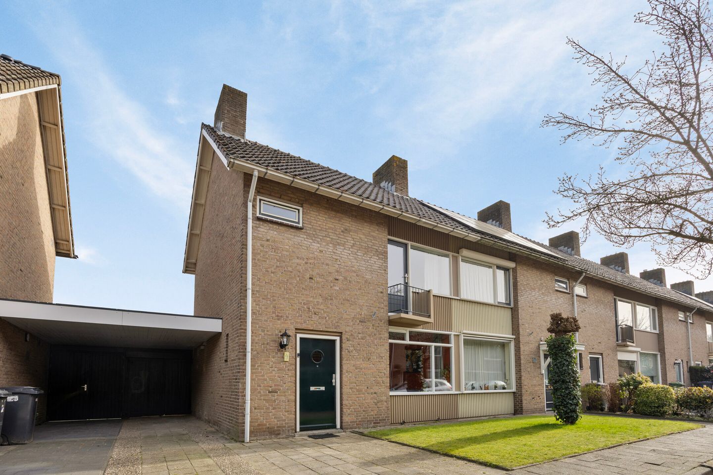 Foto 1 van Deken B.J. van Miertstraat 9