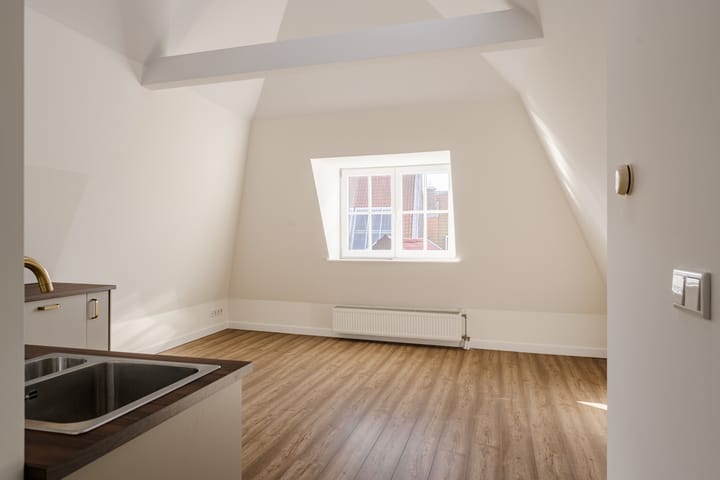 Studio te koop: Nieuw Heiligland 5D, Haarlem