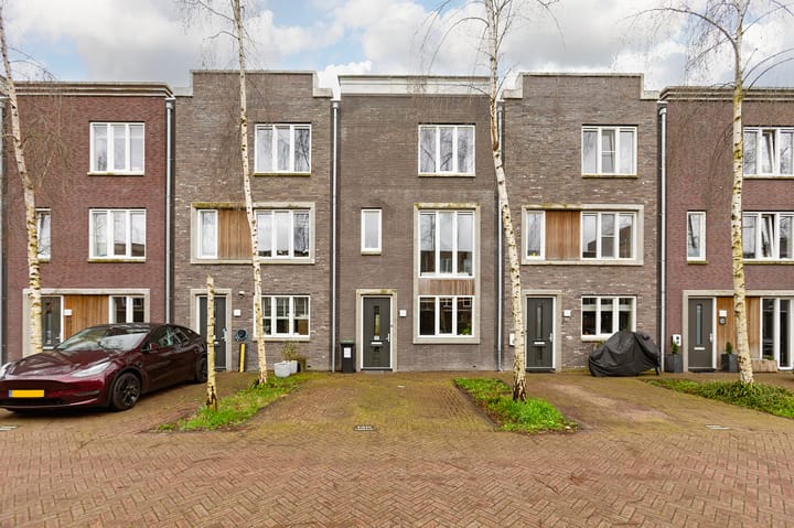 Fritz Dietrich Kahlenbergstraat 7-A main image