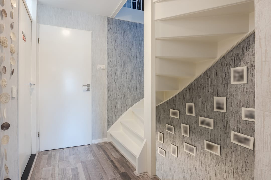 Photo 13 of Komeet 23