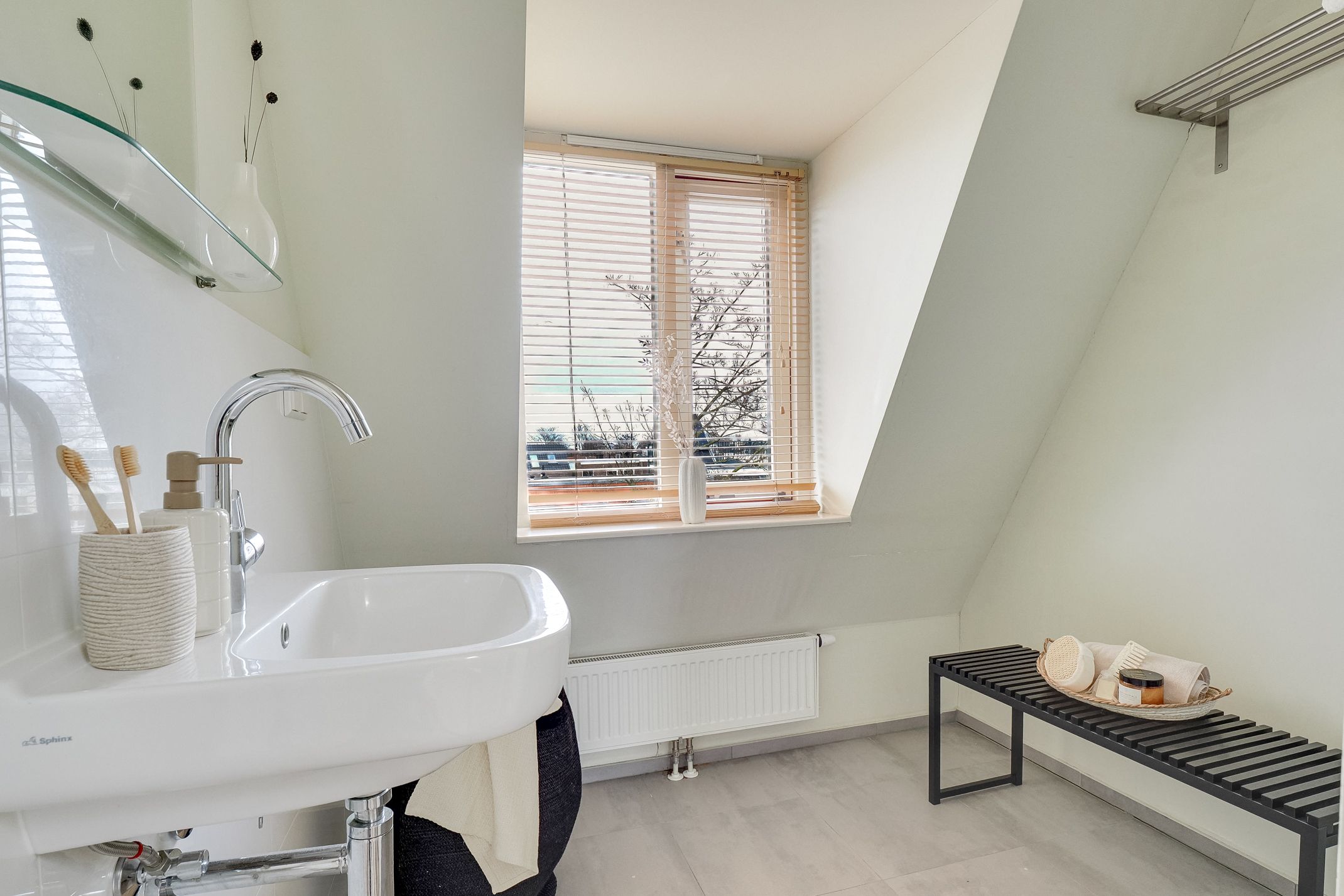 Top floor apartment with city views in Utrecht Vogelenbuurt — 19