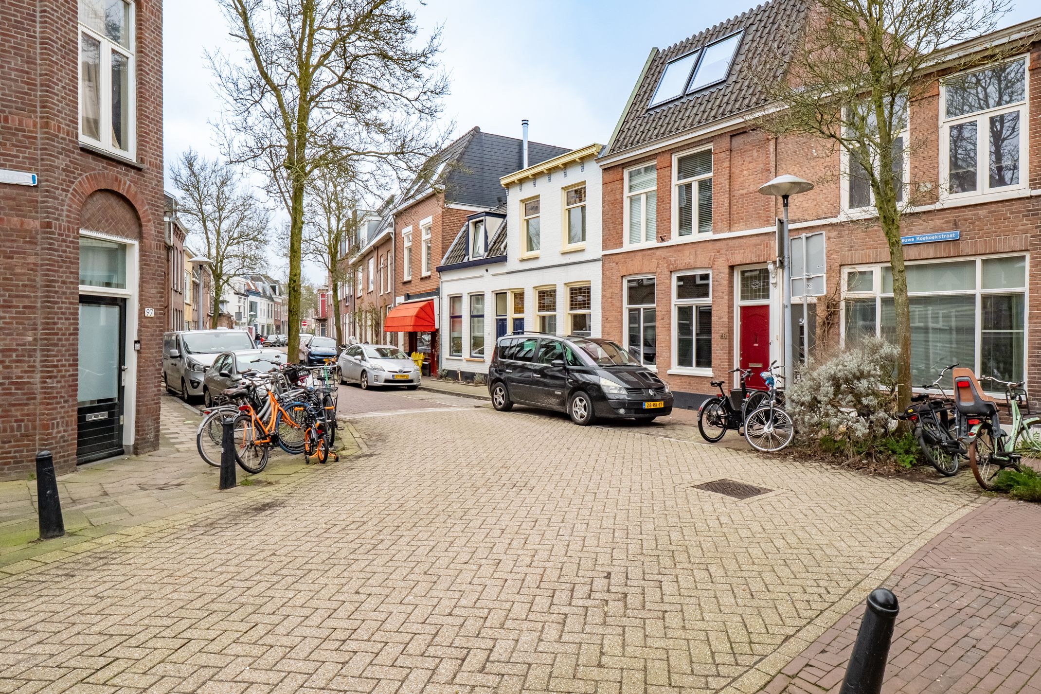 Top floor apartment with city views in Utrecht Vogelenbuurt — 25