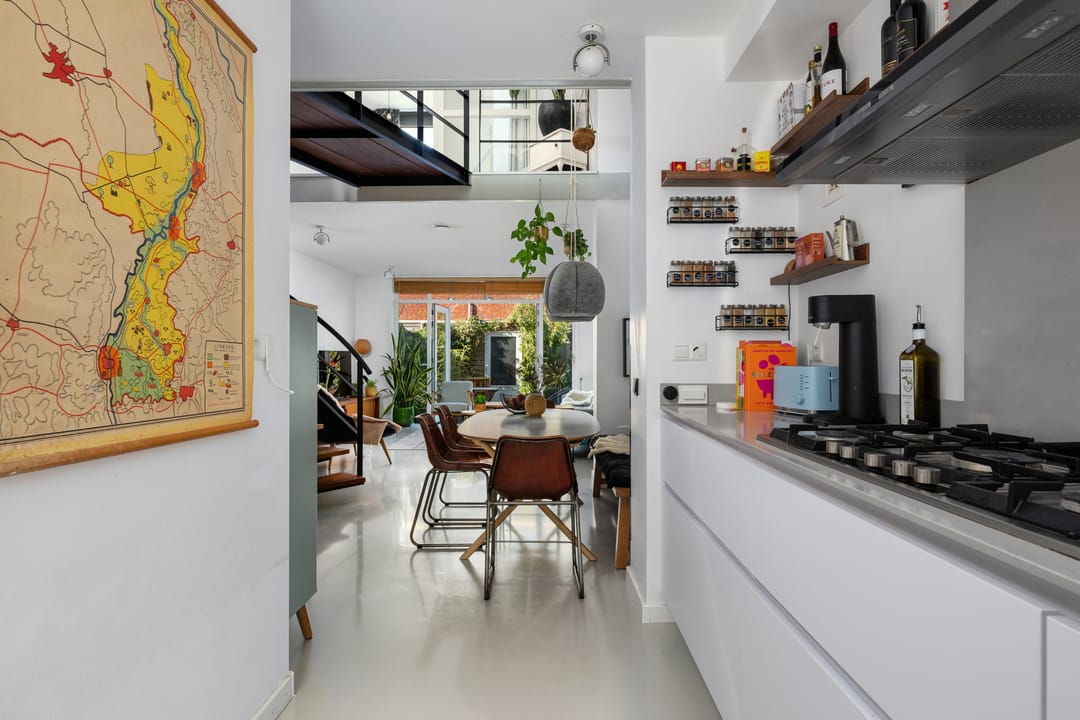 Photo 13 of Noordeinde 19