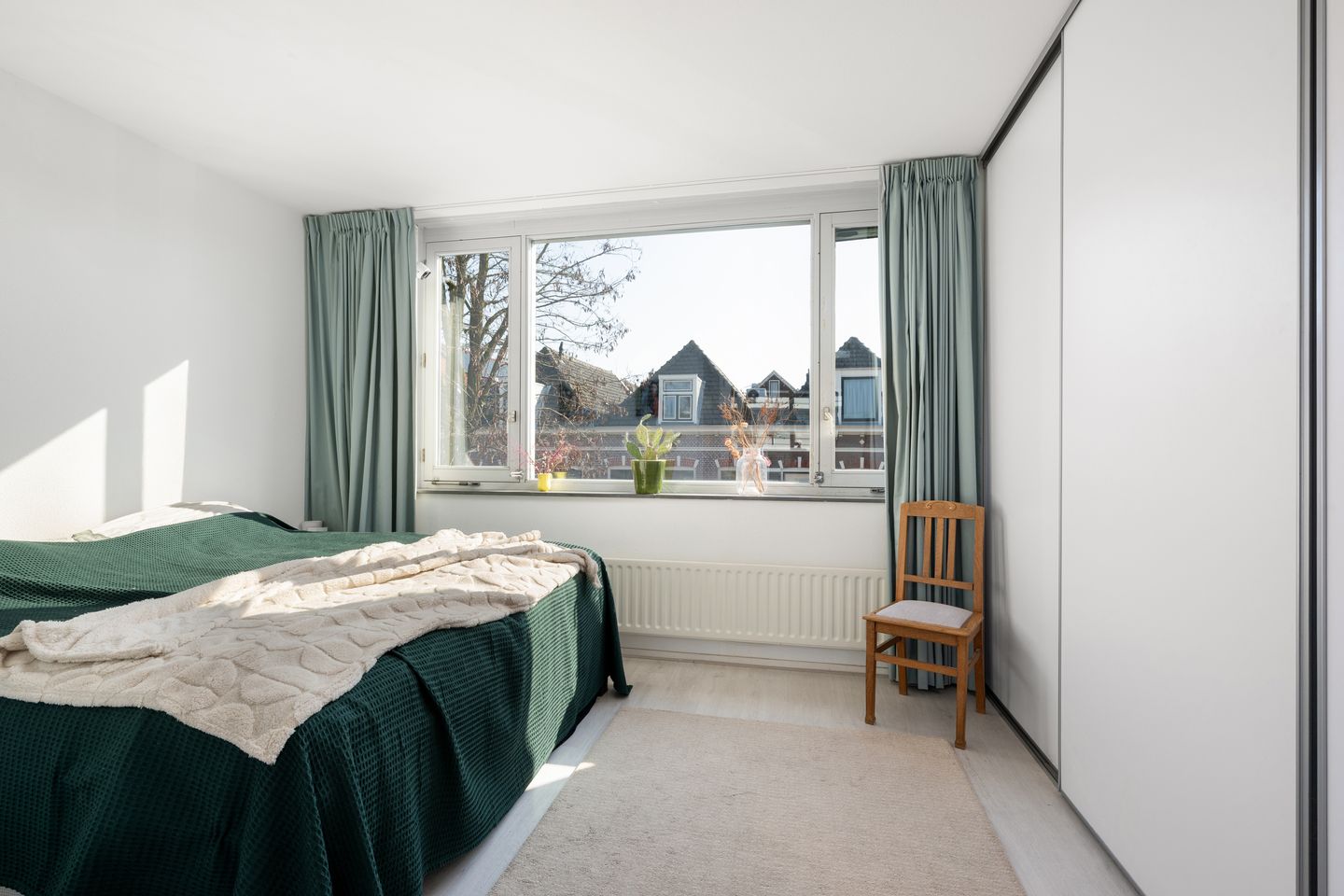 Photo 25 of Noordeinde 19