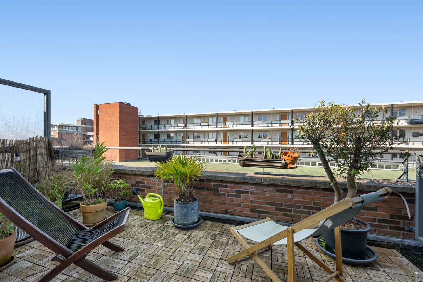 Photo 29 of Noordeinde 19