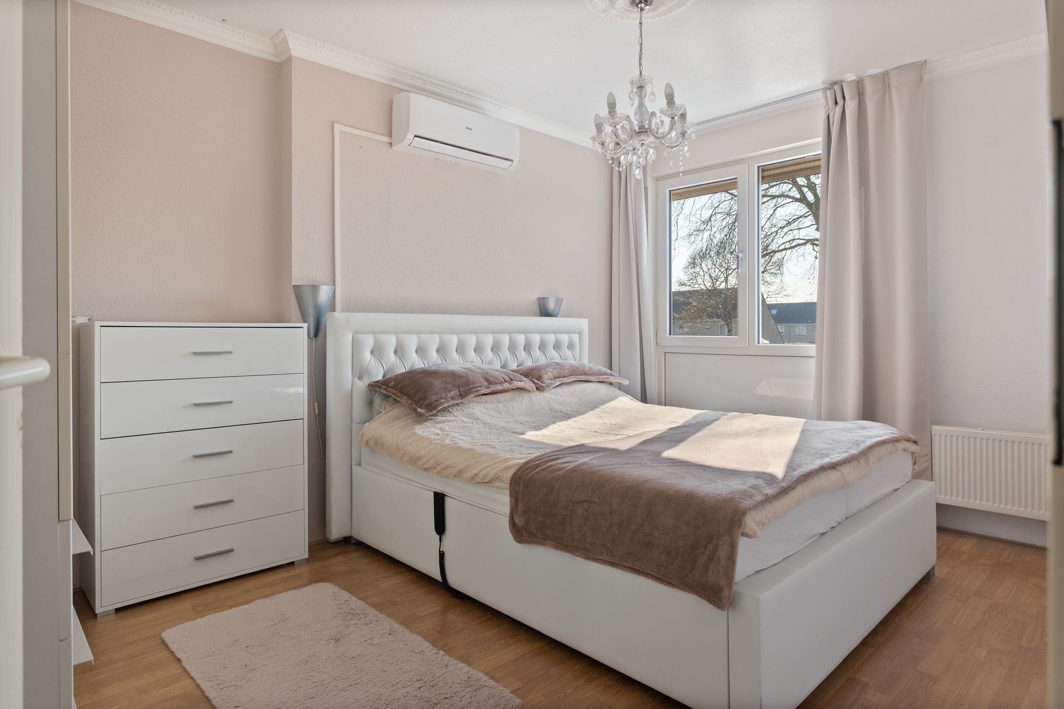 Photo 21 of Lisztpad 21