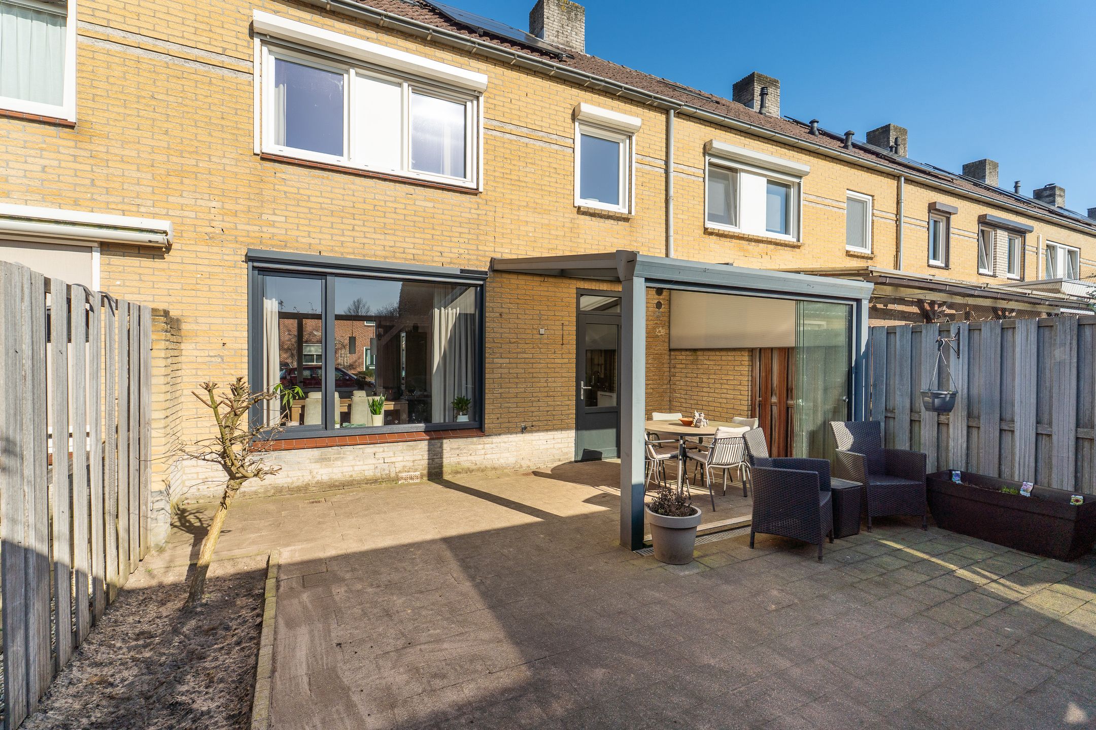 Photo 18 of Willem-Alexanderstraat 11