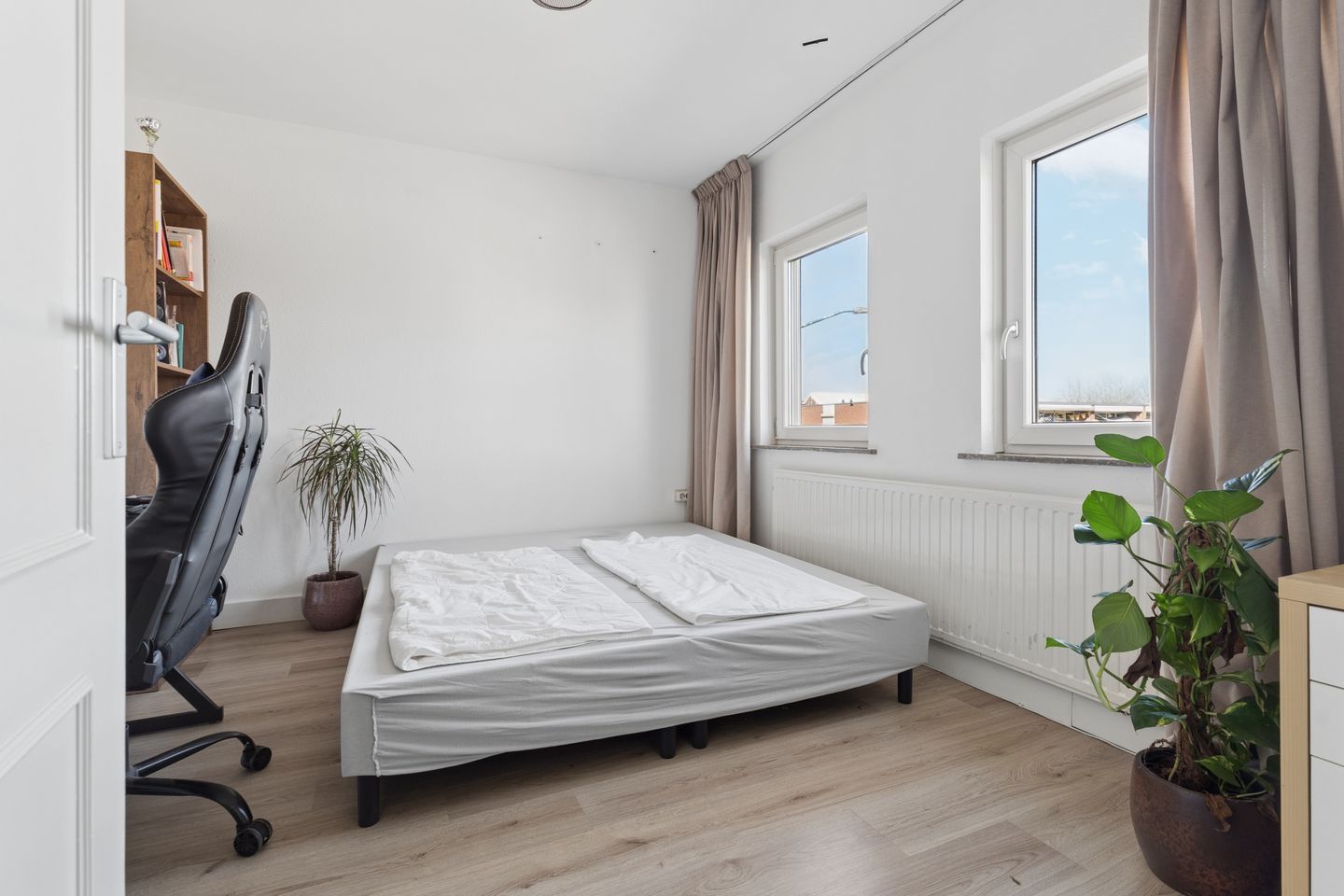 Photo 10 of Willem-Alexanderstraat 11