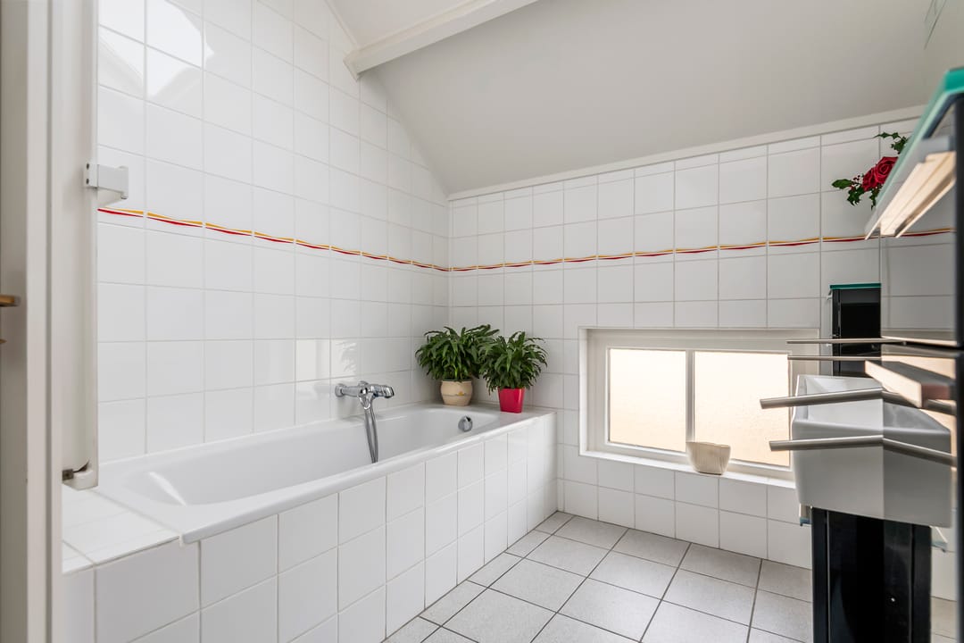 Statige T-boerderij op een royaal perceel van bijna 3.000 m² — 59