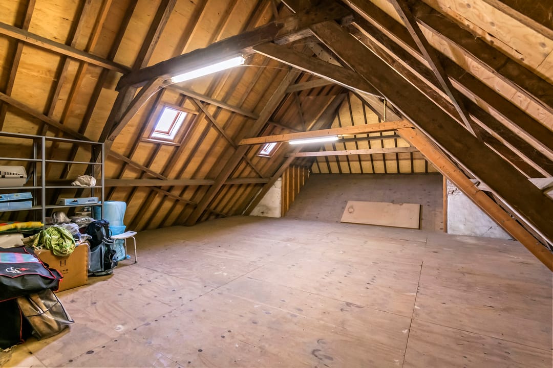 Statige T-boerderij op een royaal perceel van bijna 3.000 m² — 65