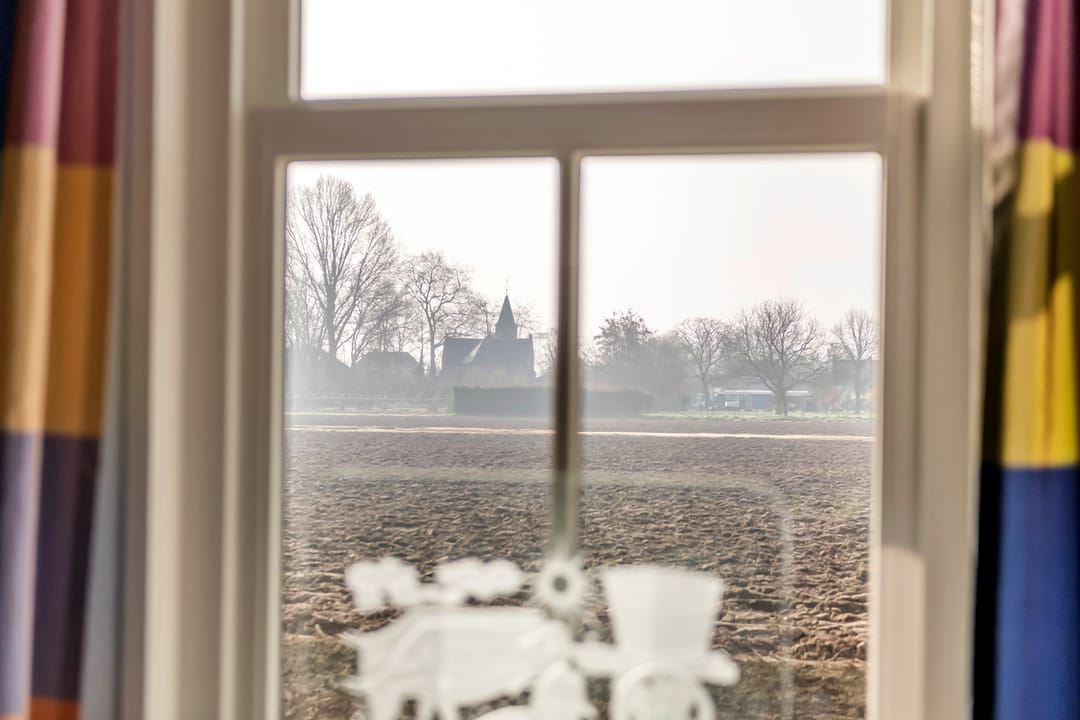 Statige T-boerderij op een royaal perceel van bijna 3.000 m² — 36