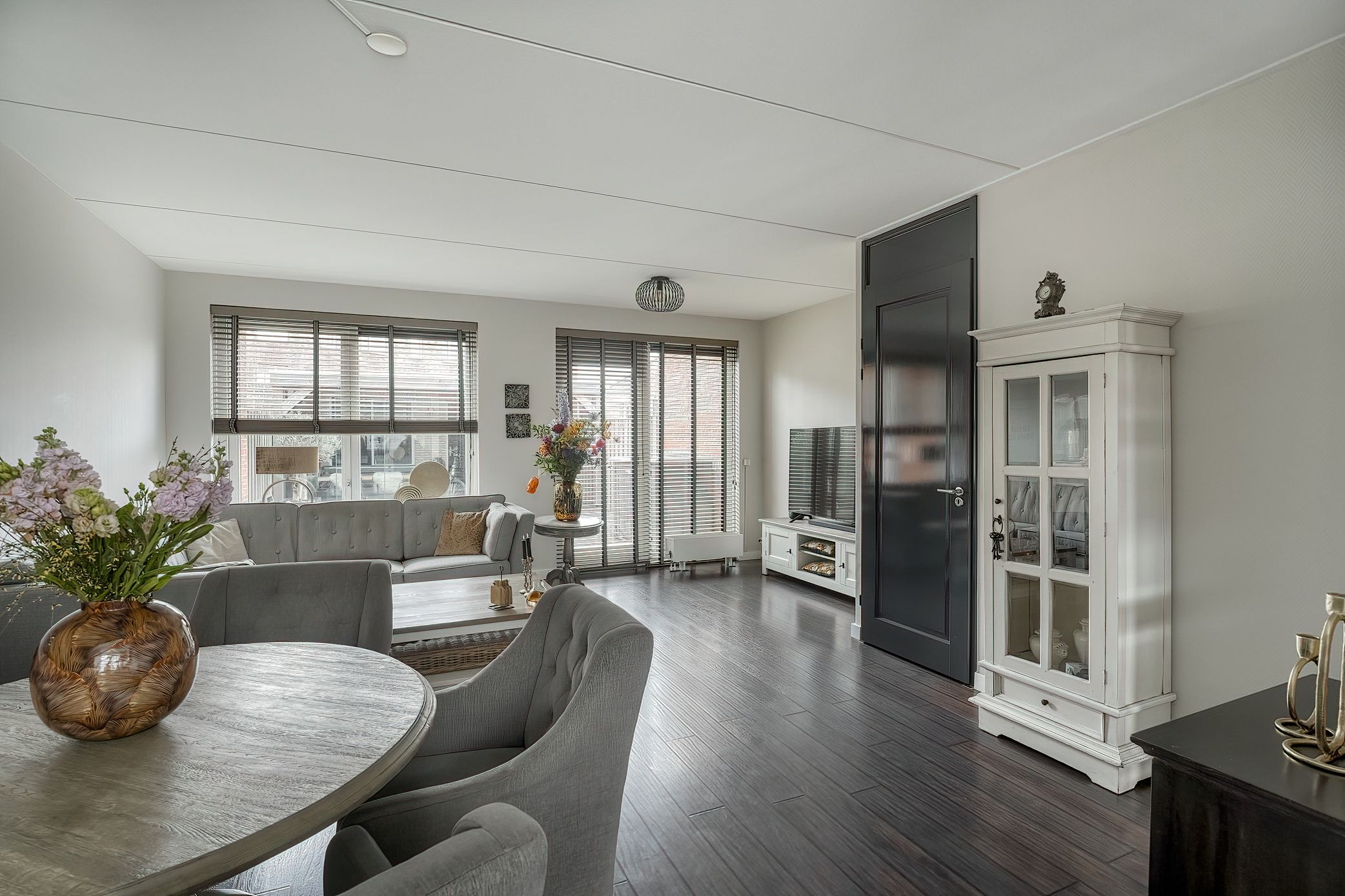 Spacious family home with 5 bedrooms and Energy Label A in popular Katwijk Zanderij — 12